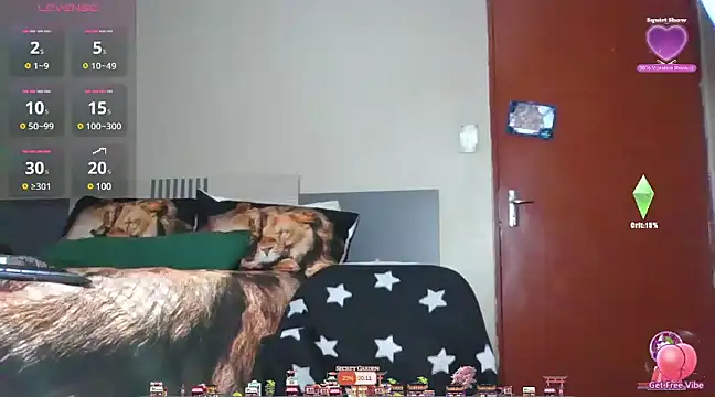 Snapshot of EbonySeductressx chatting on February 13, 5:44 pm EbonySeductressx online show from February 13, 5:44 pm