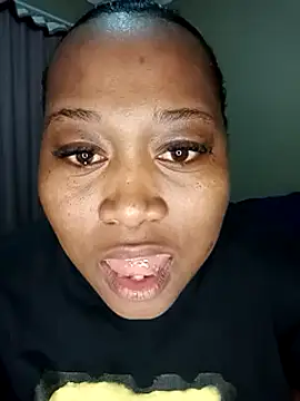 Snapshot of EbonySeductressx chatting on March 13, 7:50 pm EbonySeductressx online show from March 13, 7:50 pm