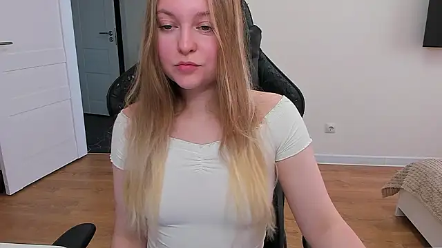 stacy miracle online show from March 22, 1:34 pm