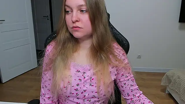 stacy miracle online show from March 28, 7:15 pm