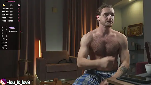 Louis Karlos online show from October 25, 3:49 am