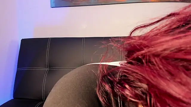 Snapshot of madelaine_blosson chatting on May 11, 11:11 am madelaine blosson online show from May 11, 11:11 am
