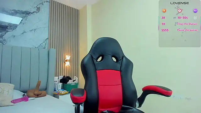 MAGIEVANS1 online show from April 1, 12:06 pm