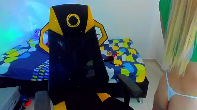 barbiee 05 online show from April 15, 7:29 pm