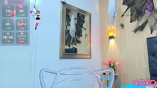 Snapshot of _Valeria_Brown chatting on November 4, 8:23 pm Valeria Brown online show from November 4, 8:23 pm