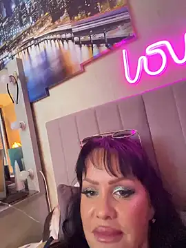 Lolaley2 online show from November 24, 7:30 am