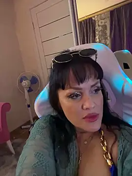 Lolaley2 online show from February 9, 3:21 pm