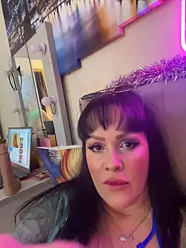 Lolaley2 online show from February 11, 1:33 pm