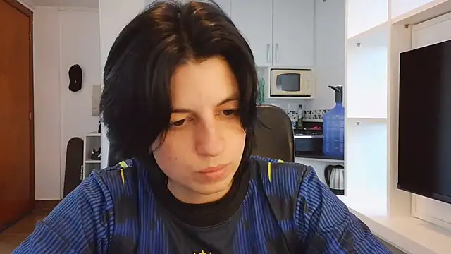 Snapshot of kyslrana chatting on June 24, 7:33 pm kyslrana online show from June 24, 7:33 pm