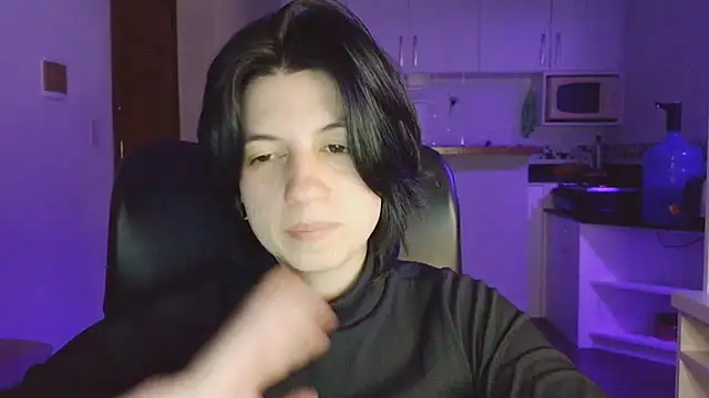 Snapshot of kyslrana chatting on June 26, 3:23 am kyslrana online show from June 26, 3:23 am