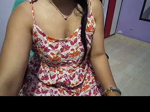 Snapshot of BabyNaina chatting on June 30, 5:57 pm BabyNaina online show from June 30, 5:57 pm