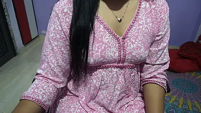 Snapshot of BabyNaina chatting on November 4, 6:11 pm BabyNaina online show from November 4, 6:11 pm