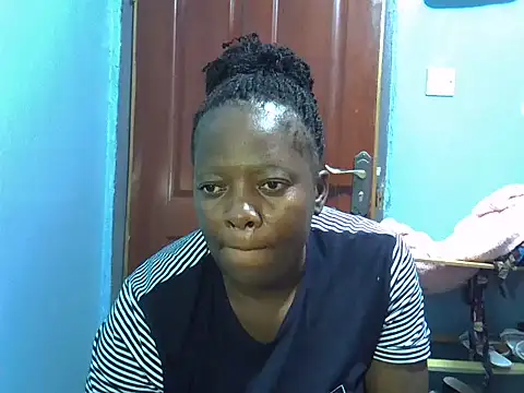 Snapshot of Ebonyceline chatting on July 14, 7:20 pm Ebonyceline online show from July 14, 7:20 pm