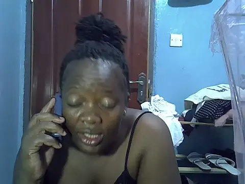 Snapshot of Ebonyceline chatting on July 17, 7:44 pm Ebonyceline online show from July 17, 7:44 pm