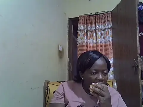 Snapshot of Ebonyceline chatting on November 21, 6:51 pm Ebonyceline online show from November 21, 6:51 pm