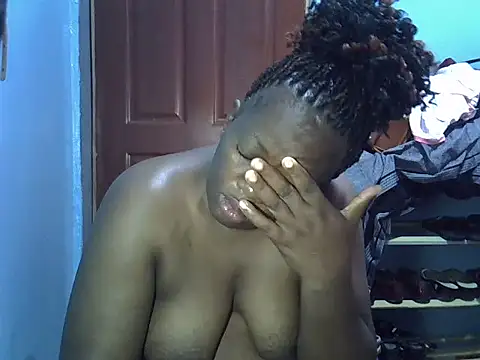 Ebonyceline online show from April 13, 7:12 am