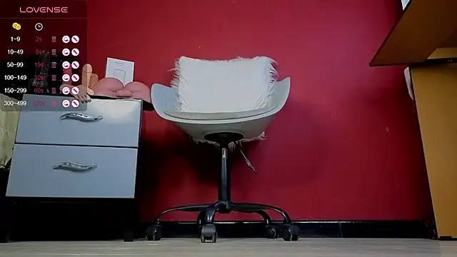 TomLover 12 online show from December 1, 12:55 am