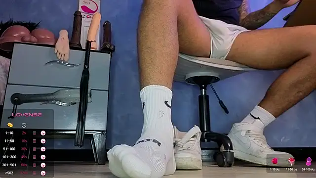 TomLover 12 online show from March 29, 10:55 pm