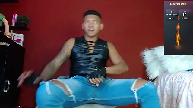 TomLover 12 online show from February 22, 2:19 pm