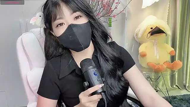 Snapshot of Mya_Lee chatting on January 25, 10:50 pm Mya Lee online show from January 25, 10:50 pm