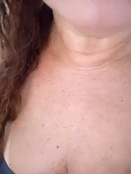 CASADASIGILO2 online show from March 26, 3:21 pm