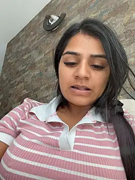 AnnRosse18 online show from May 14, 6:27 pm
