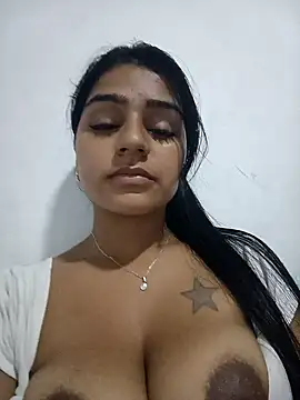 AnnRosse18 online show from January 21, 9:46 pm