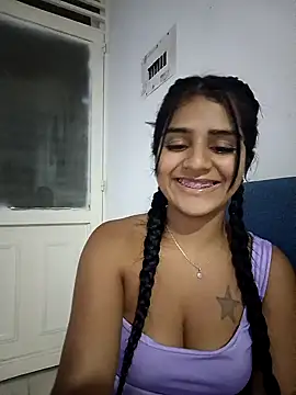 AnnRosse18 online show from February 1, 1:12 am