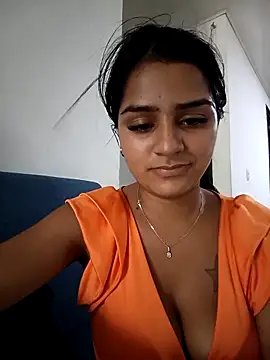 AnnRosse18 online show from February 15, 9:17 pm