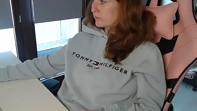 Exotic-Desire online show from October 9, 7:31 am