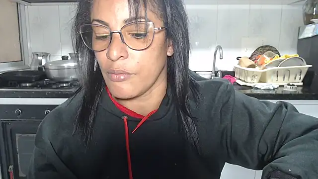 kateleyagrey online show from January 10, 6:58 pm