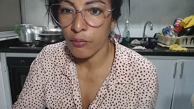 kateleyagrey online show from March 19, 11:54 am