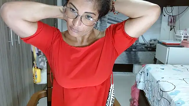 Snapshot of kateleyagrey chatting on February 1, 1:34 am kateleyagrey online show from February 1, 1:34 am