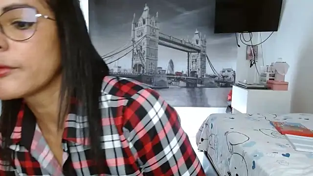 Snapshot of kateleyagrey chatting on January 28, 9:08 pm kateleyagrey online show from January 28, 9:08 pm