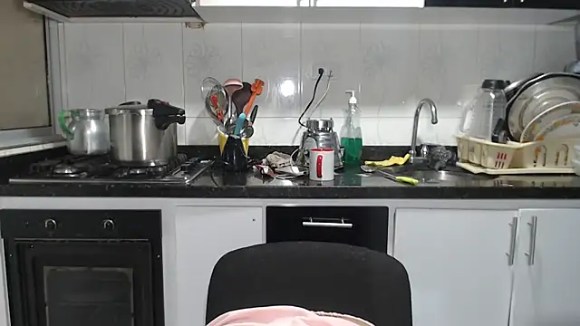 kateleyagrey online show from March 17, 10:51 am