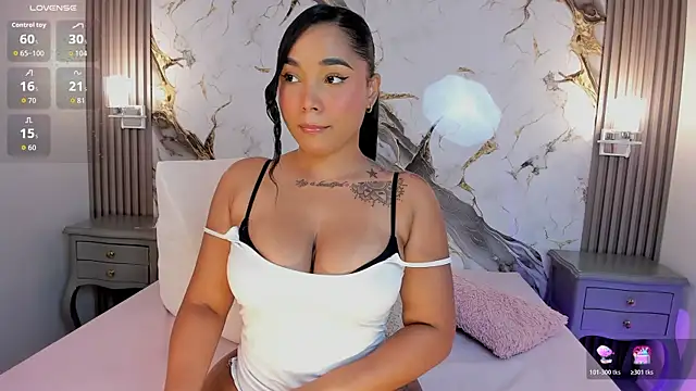 TianaaJackson online show from June 6, 8:47 pm