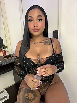TianaaJackson online show from July 16, 8:50 pm