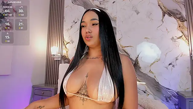 TianaaJackson online show from April 17, 8:55 pm