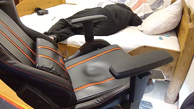 KmlBI26 online show from October 29, 7:13 pm