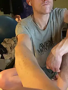 londonfuckwhore1 online show from February 26, 11:21 am