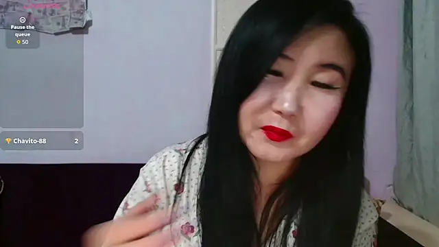 Bet Lu online show from April 15, 7:29 pm