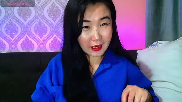 Snapshot of Bet_Lu chatting on February 14, 2:54 pm Bet Lu online show from February 14, 2:54 pm