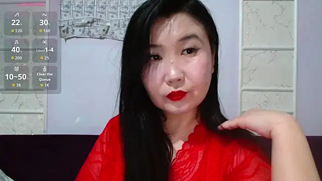 Bet Lu online show from April 8, 9:00 am