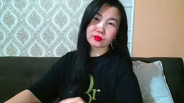 Snapshot of Bet_Lu chatting on February 10, 3:10 pm Bet Lu online show from February 10, 3:10 pm