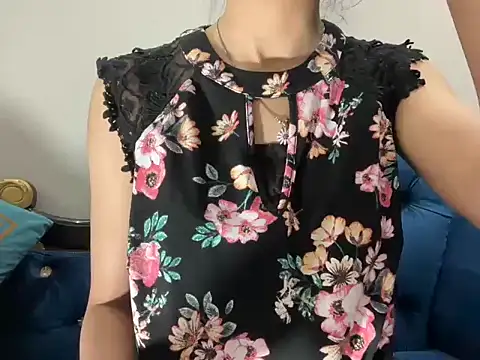 Minal 07 online show from December 2, 8:21 pm