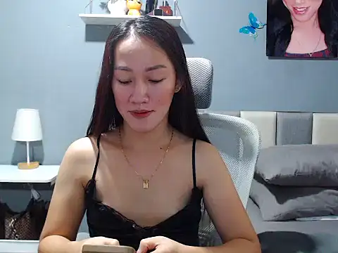 babysuckerxxx online show from July 16, 5:48 am