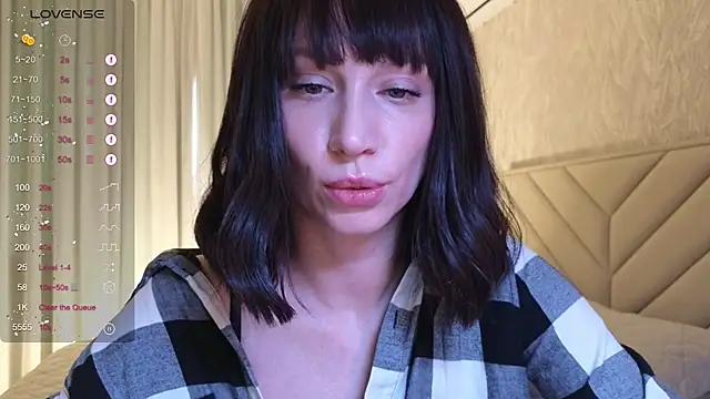 Alice Wonders online show from November 6, 6:17 am