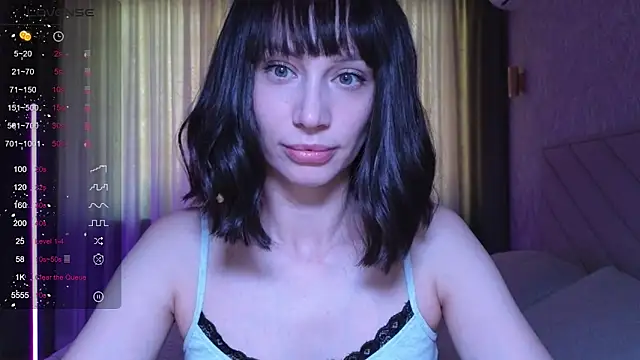 Alice Wonders online show from November 12, 6:17 am