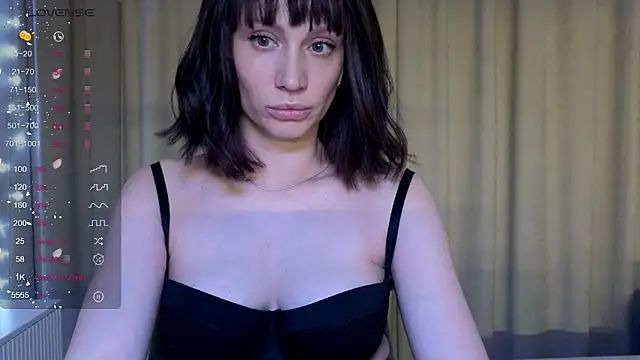 Alice Wonders online show from February 25, 7:14 pm