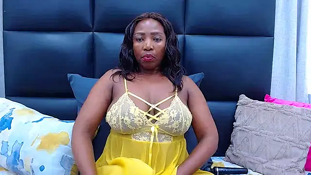 CURVYMATURED42 online show from February 25, 7:03 pm